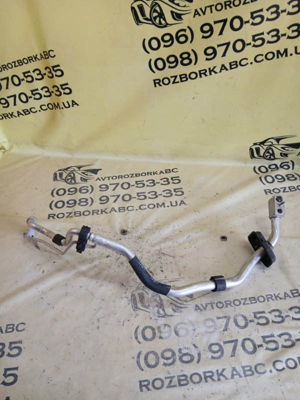 Запчасть трубка кондиционера Audi Q5 2018 80A 2.0 DAYB 80A816738F Б/У Трубка кондиционера Audi Q5 2018 80A 2.0 DAYB 80A816738F Б/У