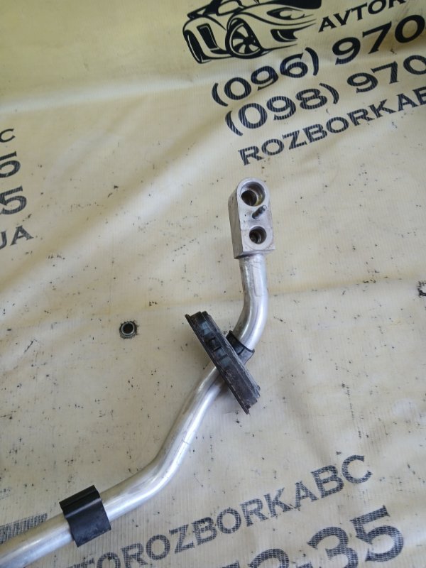 Трубка кондиционера Q5 2018 80A 2.0 DAYB Трубка кондиционера Q5 2018 80A 2.0 DAYB