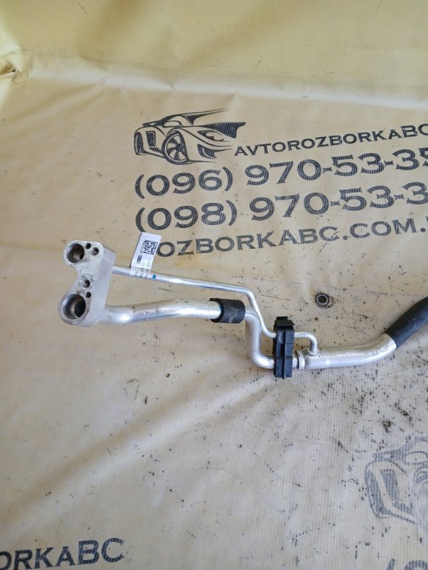 Трубка кондиционера Q5 2018 80A 2.0 DAYB Трубка кондиционера Q5 2018 80A 2.0 DAYB