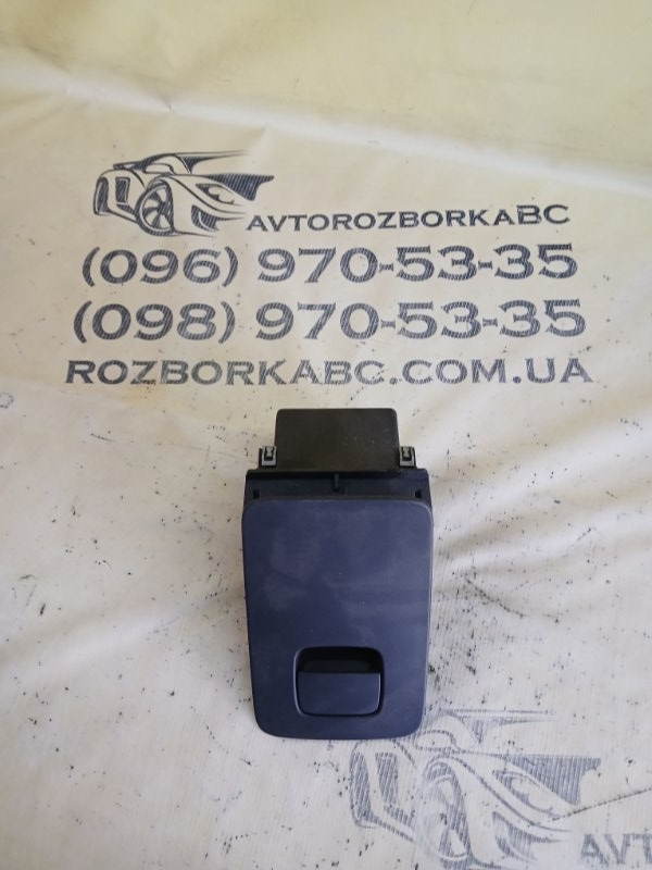 Бардачек Volvo XC90 2016 t27 31366376 Б/У