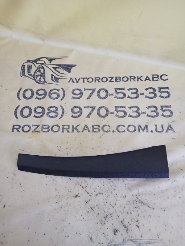 Накладка салона левая Volvo XC90 2016 t27 31377244 Б/У