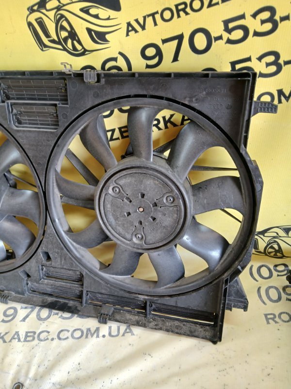 Дифузор радиатора Audi Q8 3.0 DCBD Дифузор радиатора Audi Q8 3.0 DCBD