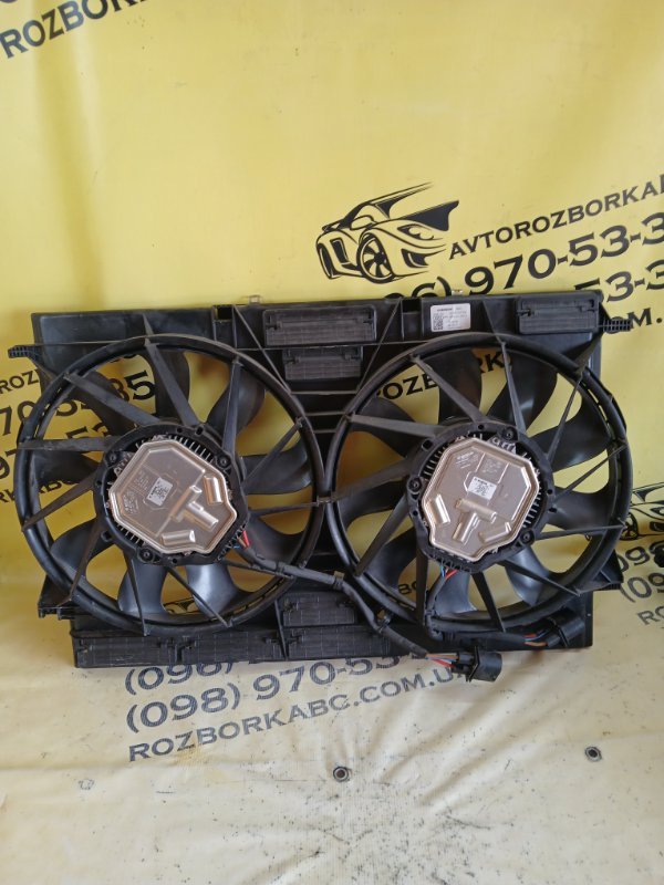 Дифузор радиатора Q8 2019 3.0 DCBD Дифузор радиатора Q8 2019 3.0 DCBD