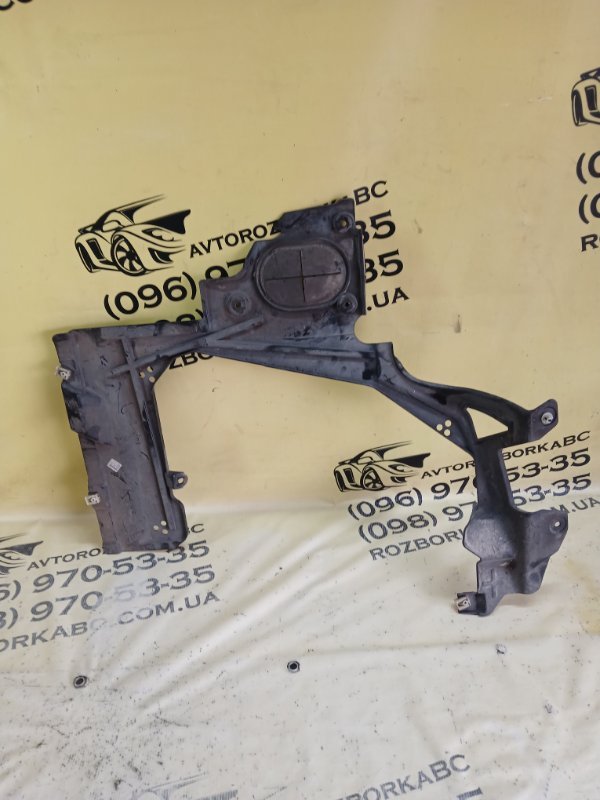 Защита днища кузова задняя правая BMW X1 F48 B46A20O1