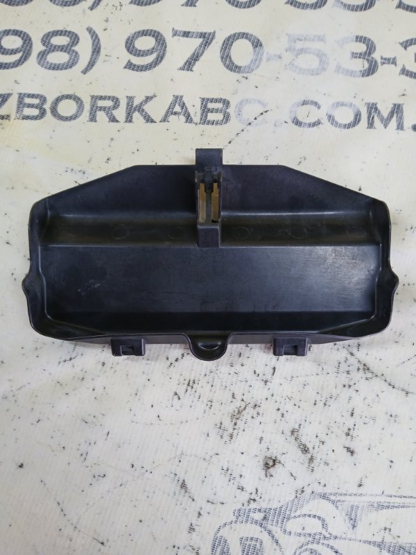Крышка блока предохранителей Mercedes-Benz gl 450 x166 276 3.0 biturbo