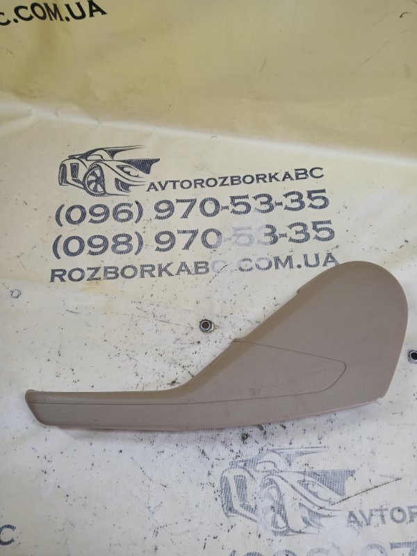 Накладка сиденья Mercedes-Benz gl 450 2015 x166 276 3.0 biturbo A1669102004 Б/У