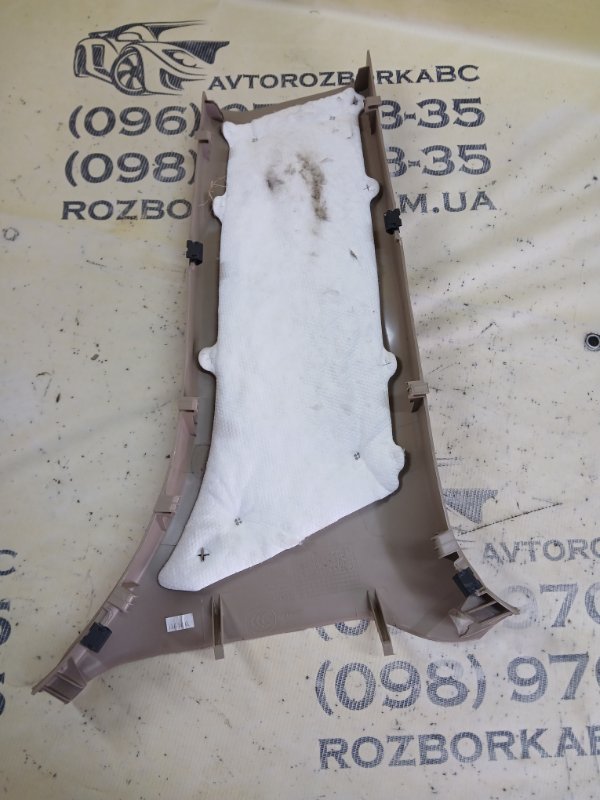 Накладка стойки левая gl 450 2015 x166 276 3.0 biturbo