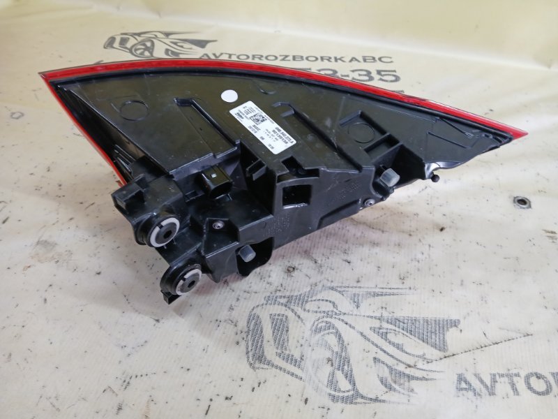 Фонарь внешний в крыло задний правый Q8 2019 3.0 DCBD