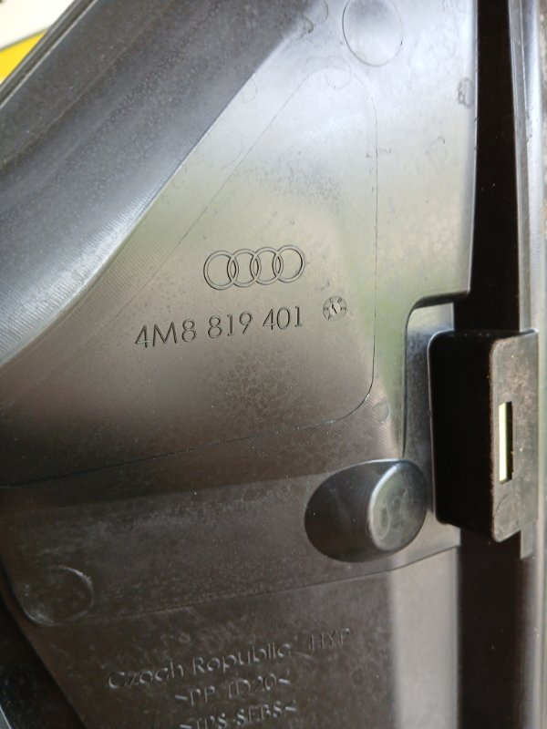 Жабо Audi Q8 3.0 DCBD