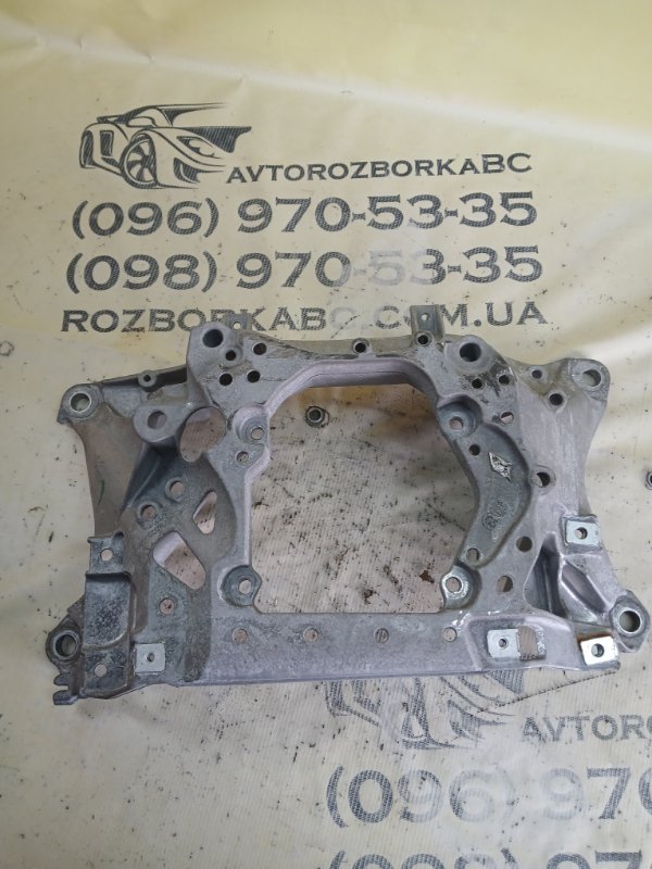 Кронштейн подушки АКПП Audi Q8 2019 3.0 DCBD 4M0399263P Б/У