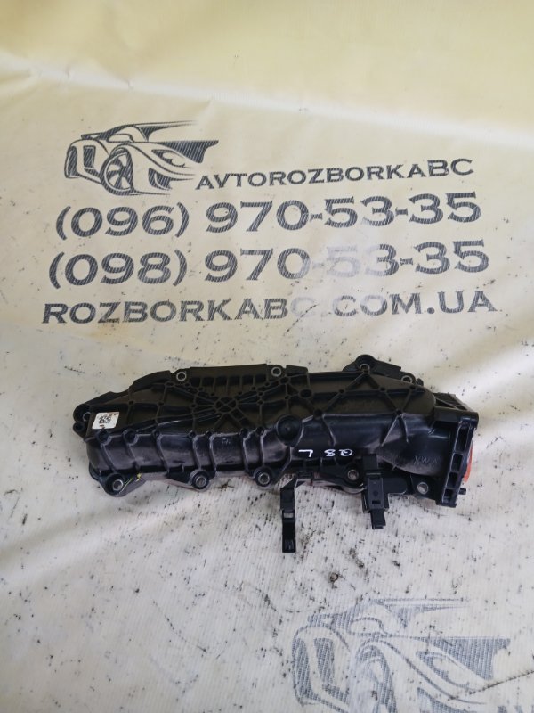 Запчасть колектор впускной левый Audi Q8 2019 3.0 DCBD 06M133267P Б/У Колектор впускной левый Audi Q8 2019 3.0 DCBD 06M133267P Б/У