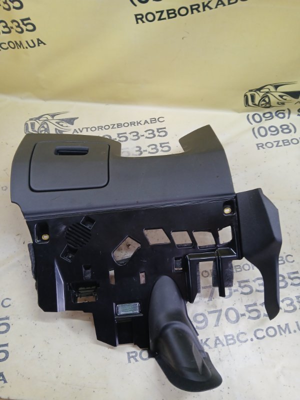 Запчасть бардачок торпеди передний левый Audi Q8 2019 3.0 DCBD 4M8880301B24A Б/У Бардачок торпеди передний левый Audi Q8 2019 3.0 DCBD 4M8880301B24A Б/У