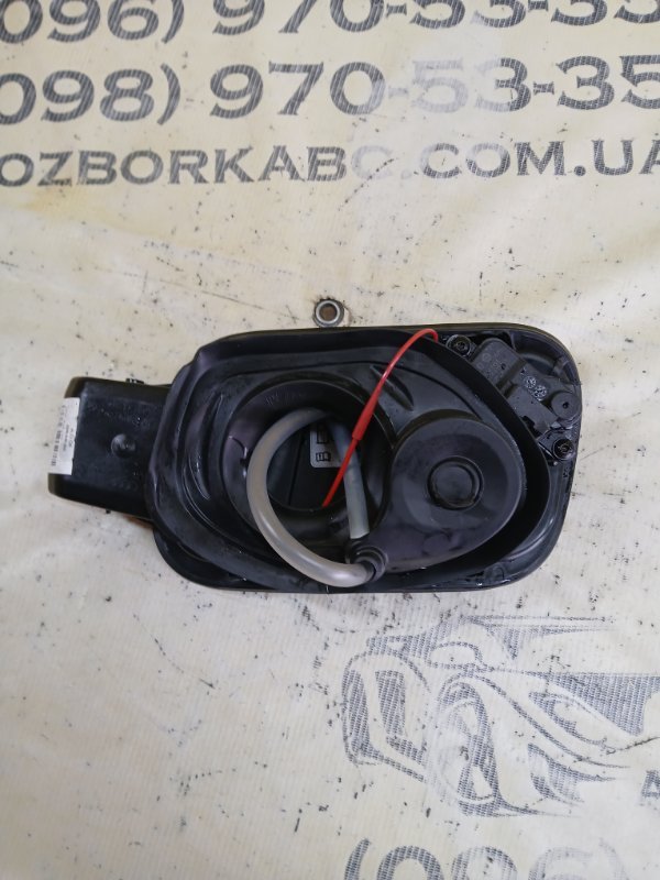 Лючок топливного бака Audi Q8 3.0 DCBD