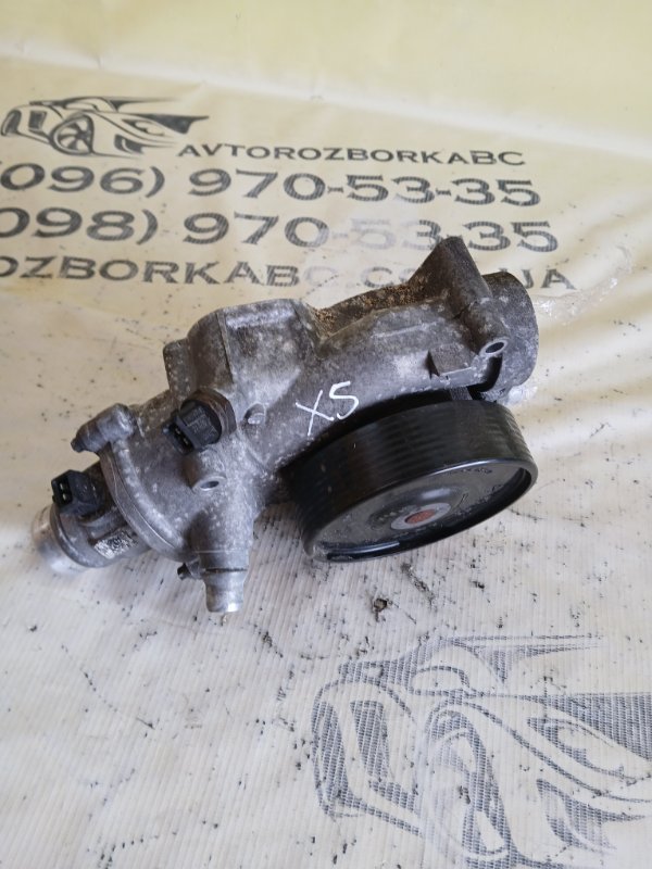 Помпа водного охлаждение bmw X5 F85 4.4 Помпа водного охлаждение bmw X5 F85 4.4