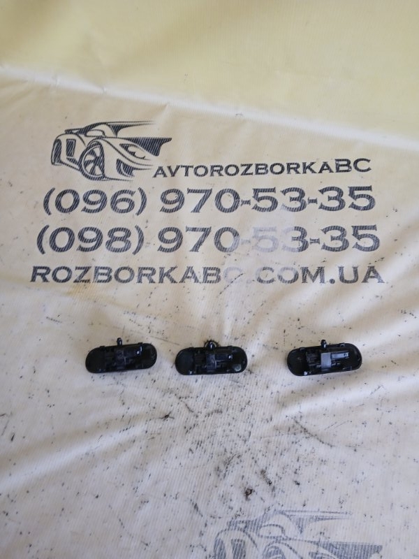 Запчасть форсунка стеклоомывателя Audi Q8 2019 3.0 DCBD 4M8955987 Б/У Форсунка стеклоомывателя Audi Q8 2019 3.0 DCBD 4M8955987 Б/У