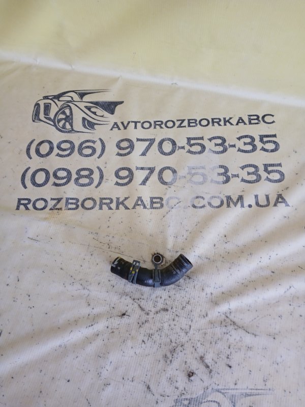 Запчасть патрубок системы охлаждения Audi Q8 2019 3.0 DCBD 4N0 121 056 AJ Б/У Патрубок системы охлаждения Audi Q8 2019 3.0 DCBD 4N0 121 056 AJ Б/У