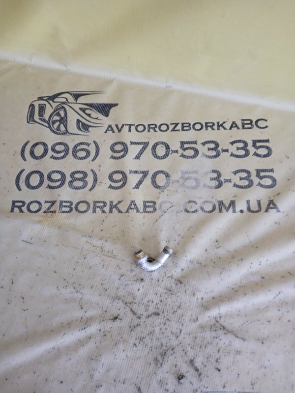 Запчасть трубка системы охлаждения Audi Q8 2019 3.0 DCBD 06M121432E Б/У Трубка системы охлаждения Audi Q8 2019 3.0 DCBD 06M121432E Б/У