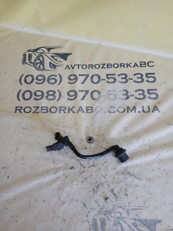 Запчасть трубка вакуумна Audi Q8 2019 3.0 DCBD 4M1 611 931 E Б/У Трубка вакуумна Audi Q8 2019 3.0 DCBD 4M1 611 931 E Б/У