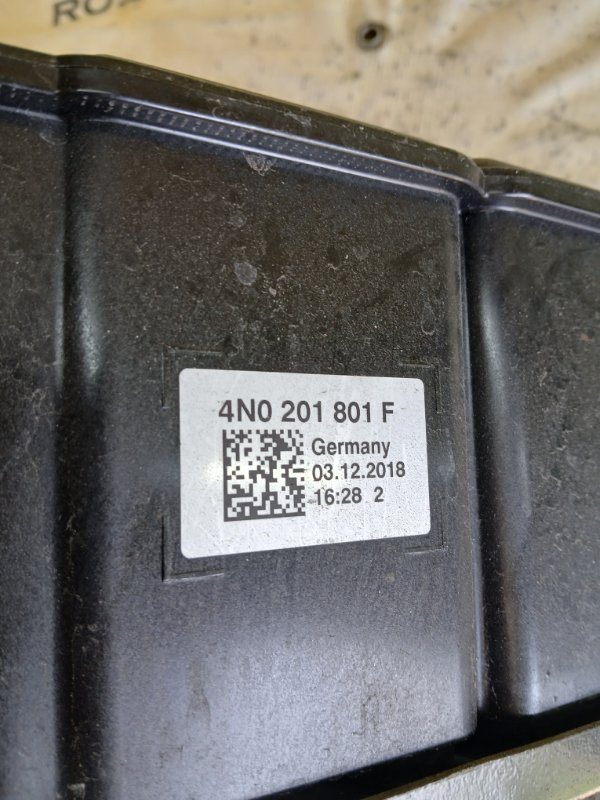 Абсорбер паров топлива Q8 2019 3.0 DCBD Абсорбер паров топлива Q8 2019 3.0 DCBD