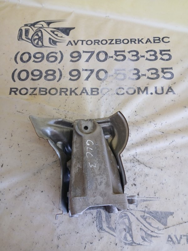 Запчасть кронштейн подушки двигателя правый Mercedes-Benz GLC 300 2019 X253 27492031846862 A2742232204 Б/У Кронштейн подушки двигателя правый Mercedes-Benz GLC 300 2019 X253 27492031846862 A2742232204 Б/У