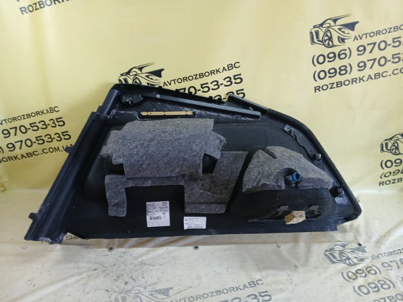 Обшивка багажника задняя левая Q8 2019 3.0 DCBD Обшивка багажника задняя левая Q8 2019 3.0 DCBD