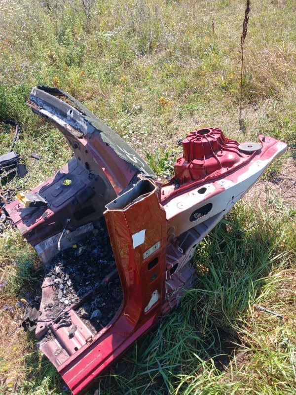 Четверть (ланжерон передний правый GLC 300 2018 X253 27492031476738 Четверть (ланжерон передний правый GLC 300 2018 X253 27492031476738