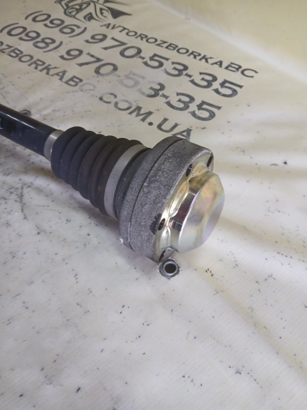 Полуось задний левый S5 2017 Coupe 3.0 CWGD Полуось задний левый S5 2017 Coupe 3.0 CWGD