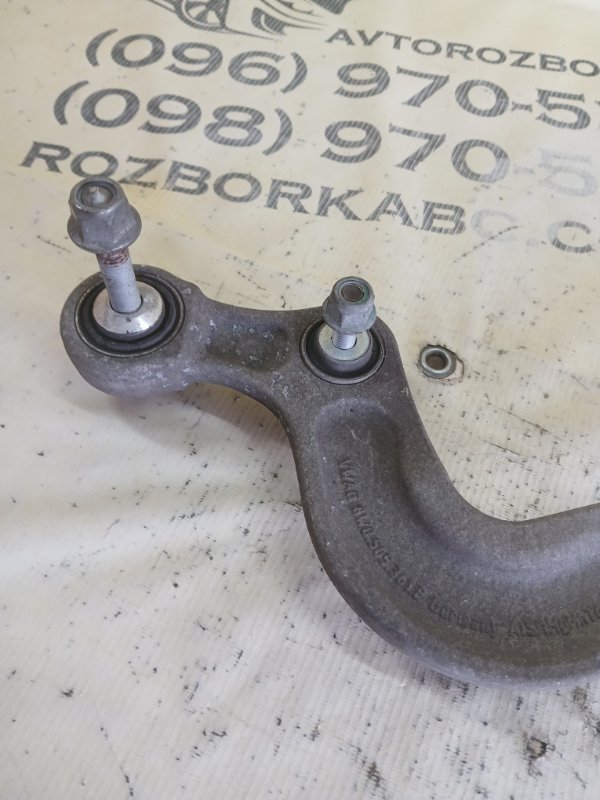 Рычаг задний левый S5 2017 Coupe 3.0 CWGD Рычаг задний левый S5 2017 Coupe 3.0 CWGD