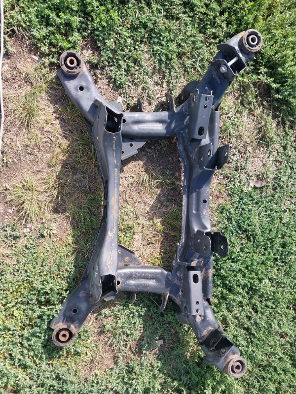 Подрамник/балка подвески задняя Subaru Legacy BW 2.4 Подрамник/балка подвески задняя Subaru Legacy BW 2.4