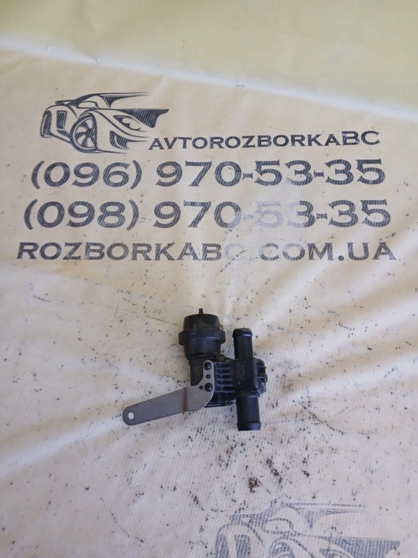 Запчасть клапан системы охлаждение Mercedes-Benz GLC 300 2019 X253 27492031846862 A2742002200 Б/У Клапан системы охлаждение Mercedes-Benz GLC 300 2019 X253 27492031846862 A2742002200 Б/У