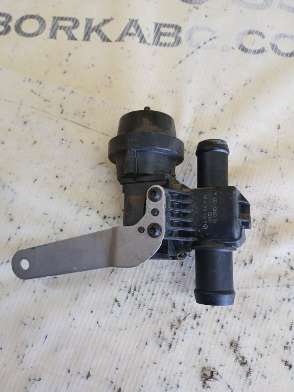 Клапан системы охлаждение GLC 300 2019 X253 27492031846862 Клапан системы охлаждение GLC 300 2019 X253 27492031846862