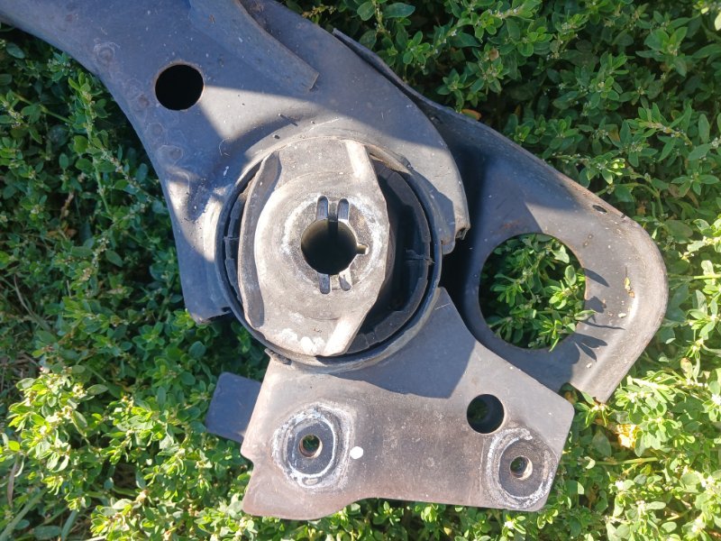 Подрамник/балка подвески задняя XC90 2016 t27 Подрамник/балка подвески задняя XC90 2016 t27