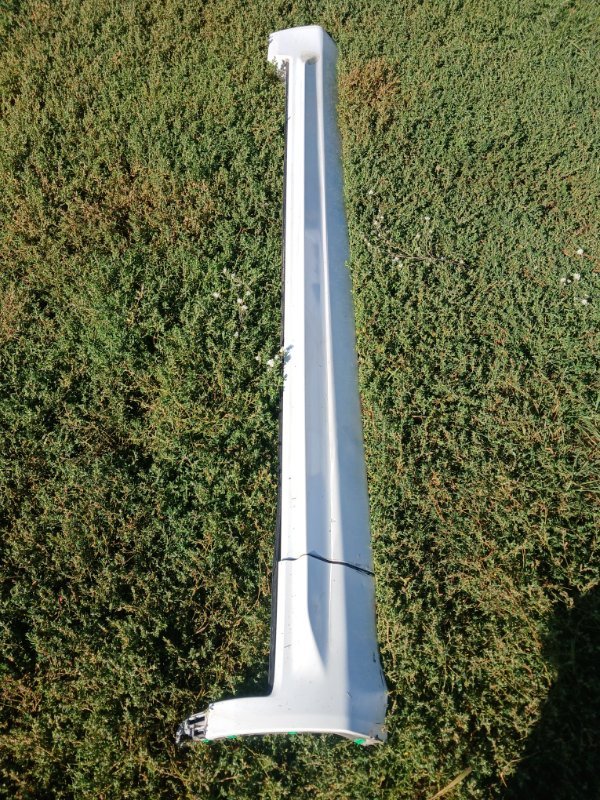 Накладка порога правая XC90 2016 t27 Накладка порога правая XC90 2016 t27