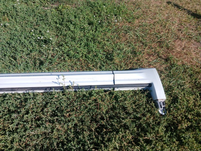 Накладка порога правая XC90 2016 t27 Накладка порога правая XC90 2016 t27