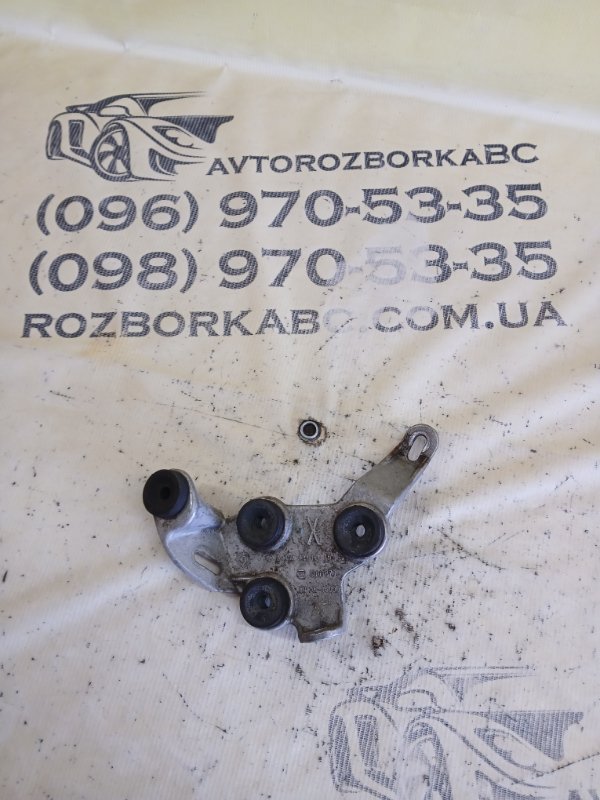 Запчасть кронштейн блока abs Mercedes-Benz GLC 300 2019 X253 27492031846862 A2534310440 Б/У Кронштейн блока ABS Mercedes-Benz GLC 300 2019 X253 27492031846862 A2534310440 Б/У