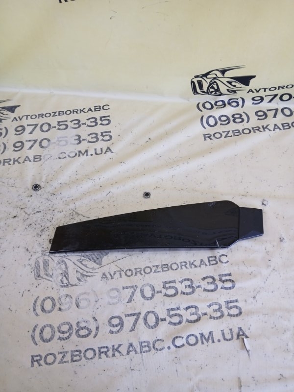 Запчасть накладка стойки правая Audi Q8 2019 3.0 DCBD 4M8853290 Б/У Накладка стойки правая Audi Q8 2019 3.0 DCBD 4M8853290 Б/У