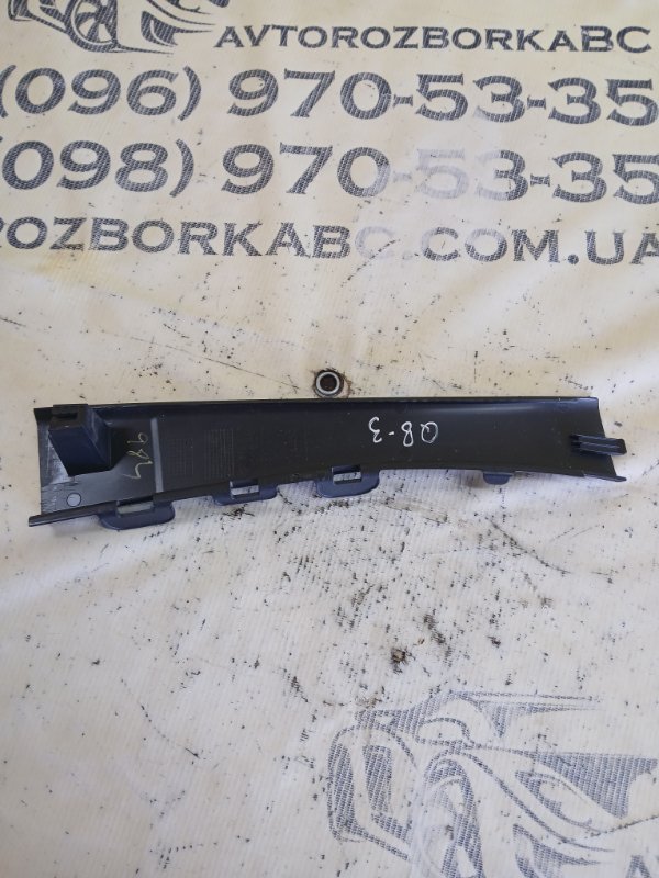 Накладка стойки передняя правая Q8 2019 3.0 DCBD Накладка стойки передняя правая Q8 2019 3.0 DCBD