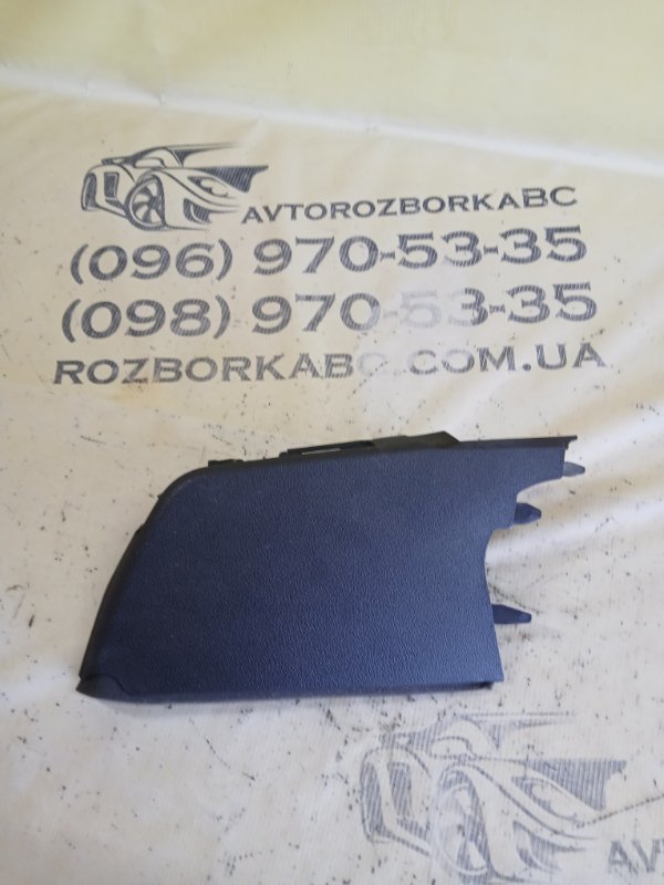 Запчасть накладка задняя левая Audi Q8 2019 3.0 DCBD 4M8 868 605 4PK Б/У Накладка задняя левая Audi Q8 2019 3.0 DCBD 4M8 868 605 4PK Б/У