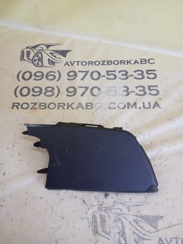 Запчасть накладка задняя правая Audi Q8 2019 3.0 DCBD 4M8 868 606 4PK Б/У Накладка задняя правая Audi Q8 2019 3.0 DCBD 4M8 868 606 4PK Б/У