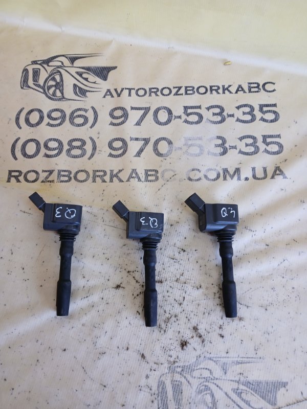 Запчасть катушка зажигания Audi Q3 2021 83A 2.0 CZRA 06H905110L Б/У Катушка зажигания Audi Q3 2021 83A 2.0 CZRA 06H905110L Б/У