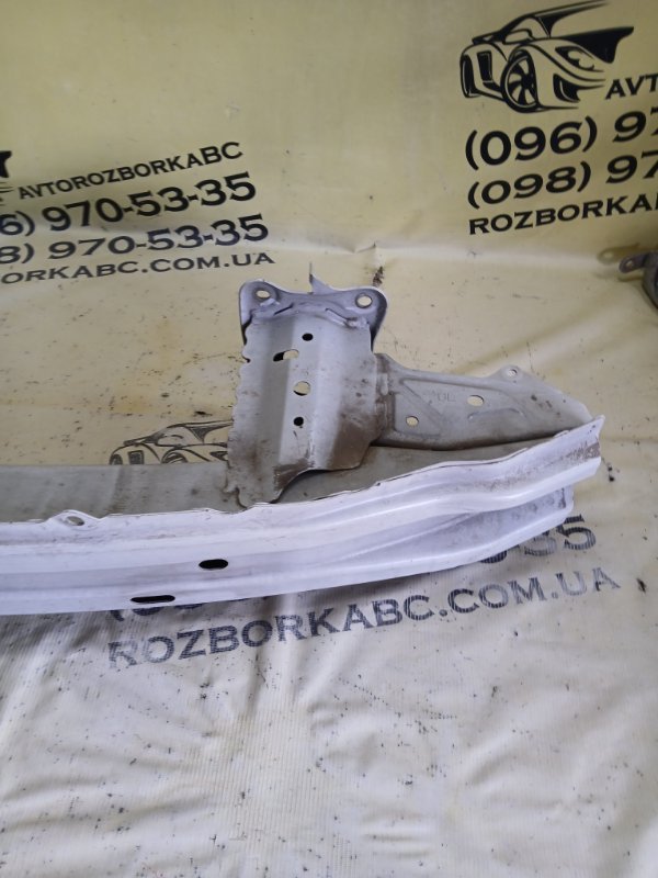 Усилитель бампера передний Subaru Legacy BW 2.4