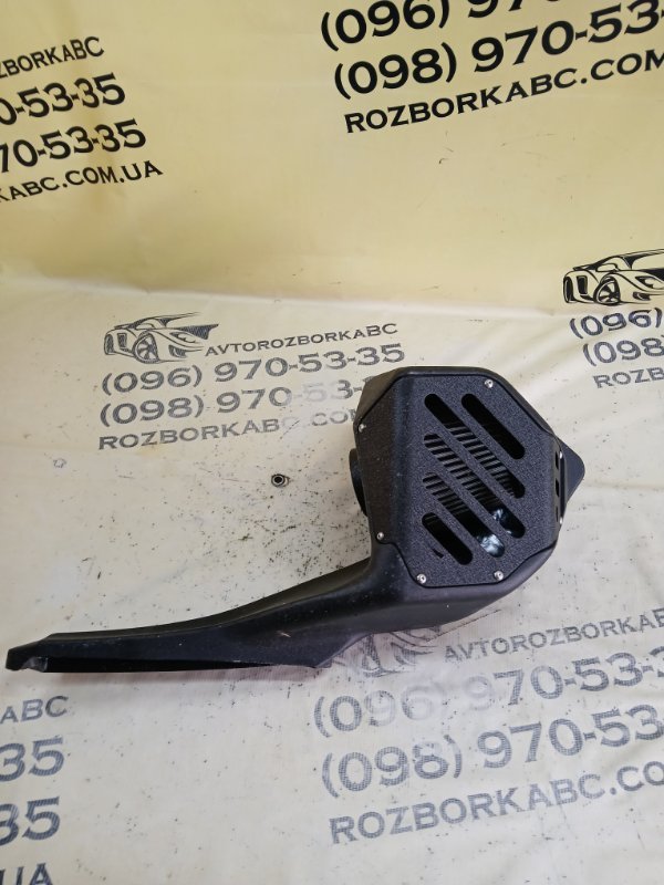 Запчасть корпус воздушного фильтра Audi S5 2017 Coupe 3.0 CWGD 8W0 133 837 B Б/У Корпус воздушного фильтра Audi S5 2017 Coupe 3.0 CWGD 8W0 133 837 B Б/У