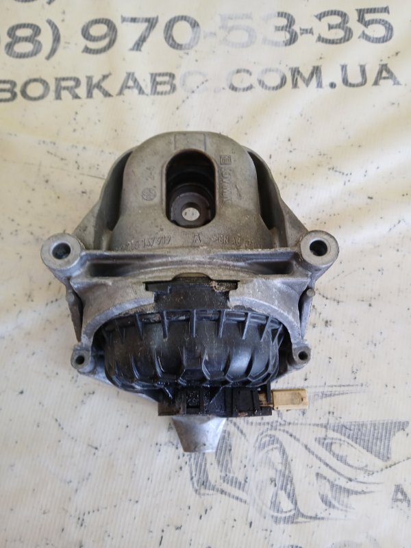 Подушка двигателя передняя правая Audi S5 Coupe 3.0 CWGD Подушка двигателя передняя правая Audi S5 Coupe 3.0 CWGD