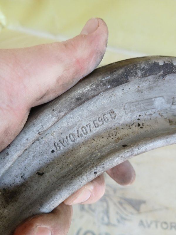 Рычаг передний правый S5 2017 Coupe 3.0 CWGD Рычаг передний правый S5 2017 Coupe 3.0 CWGD