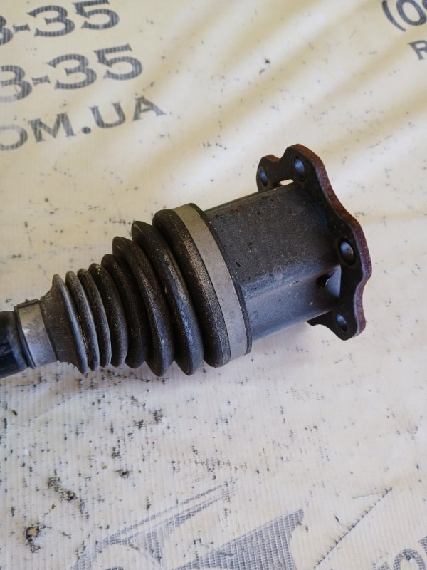 Полуось передний правый S5 2017 Coupe 3.0 CWGD Полуось передний правый S5 2017 Coupe 3.0 CWGD