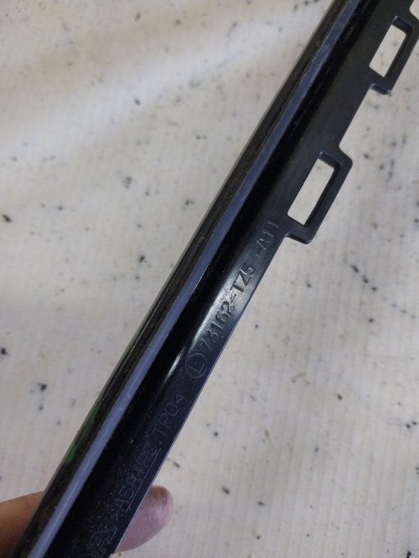 Молдинг стекла левый MDX 2018 FWD 3.5 Молдинг стекла левый MDX 2018 FWD 3.5