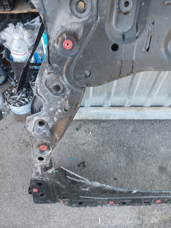 Подрамник/балка подвески передняя XC90 2016 t27 Подрамник/балка подвески передняя XC90 2016 t27