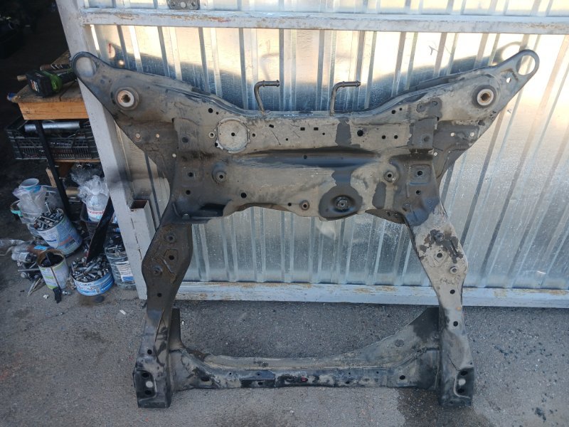 Подрамник/балка подвески передняя XC90 2016 t27 Подрамник/балка подвески передняя XC90 2016 t27