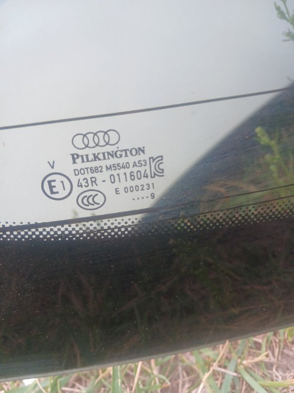 Стекло двери багажника заднее Q8 2019 DCBD Стекло двери багажника заднее Q8 2019 DCBD