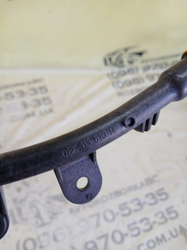 Трубка щупа масла Q3 2021 83A 2.0 CZRA Трубка щупа масла Q3 2021 83A 2.0 CZRA